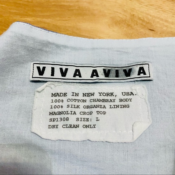 Viva Aviva Magnolia Chambray Top EUC - Picture 7 of 16